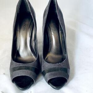 Gray 7.5  faux leather stiletto 5" heels Maurices